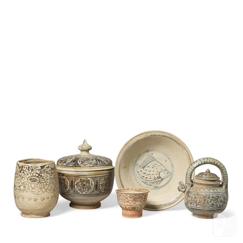 泰國 十四至十六世紀 陶瓷器皿一組 | FIVE CERAMIC VESSELS - 图5